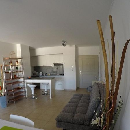 Vista Bahia Nordelta Apartment Tigre Bagian luar foto